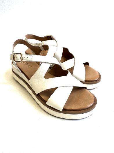 INUOVO női nyári szandál 113120 crema large