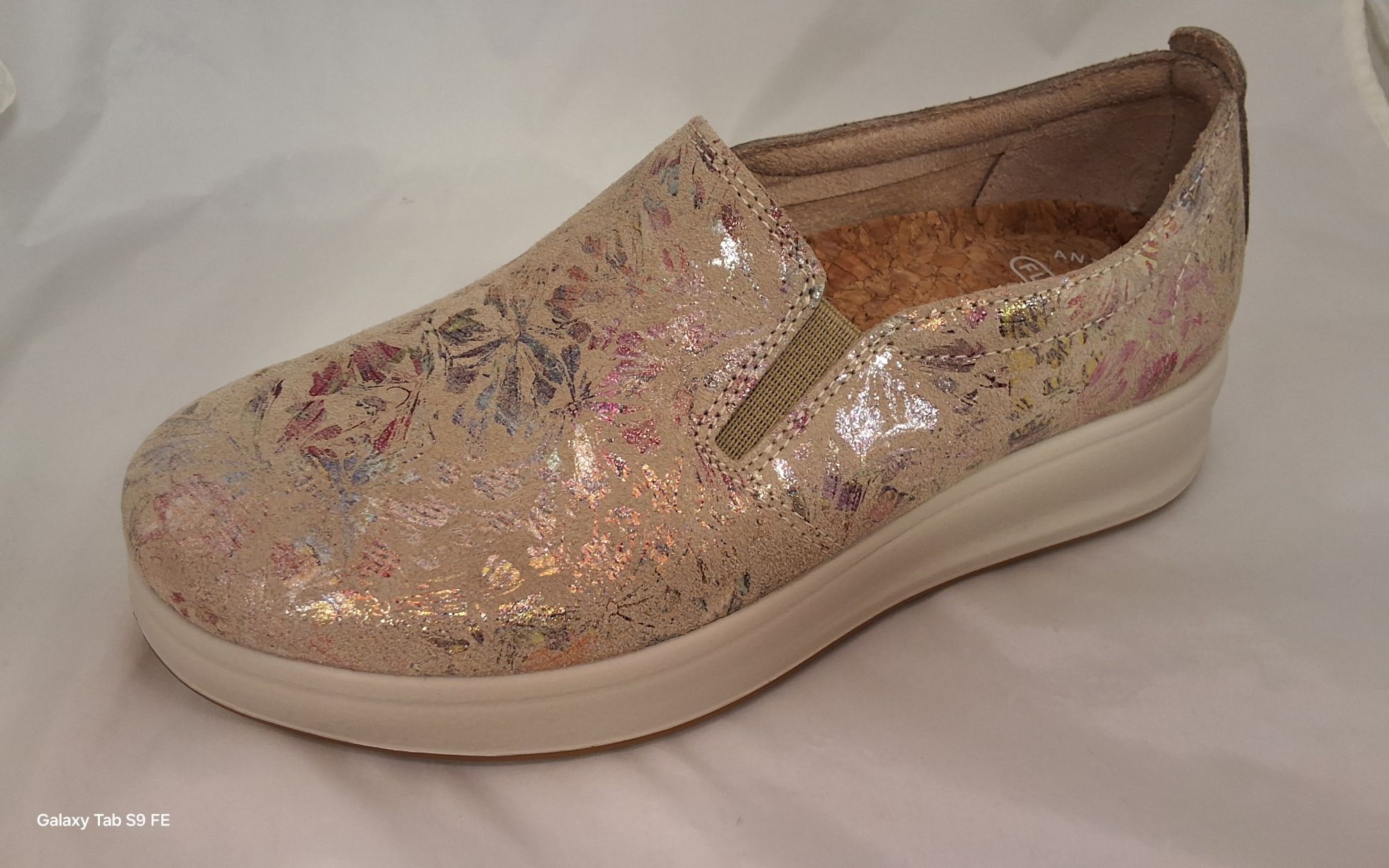 Női bőr félcipő 64 K59 J2 beige