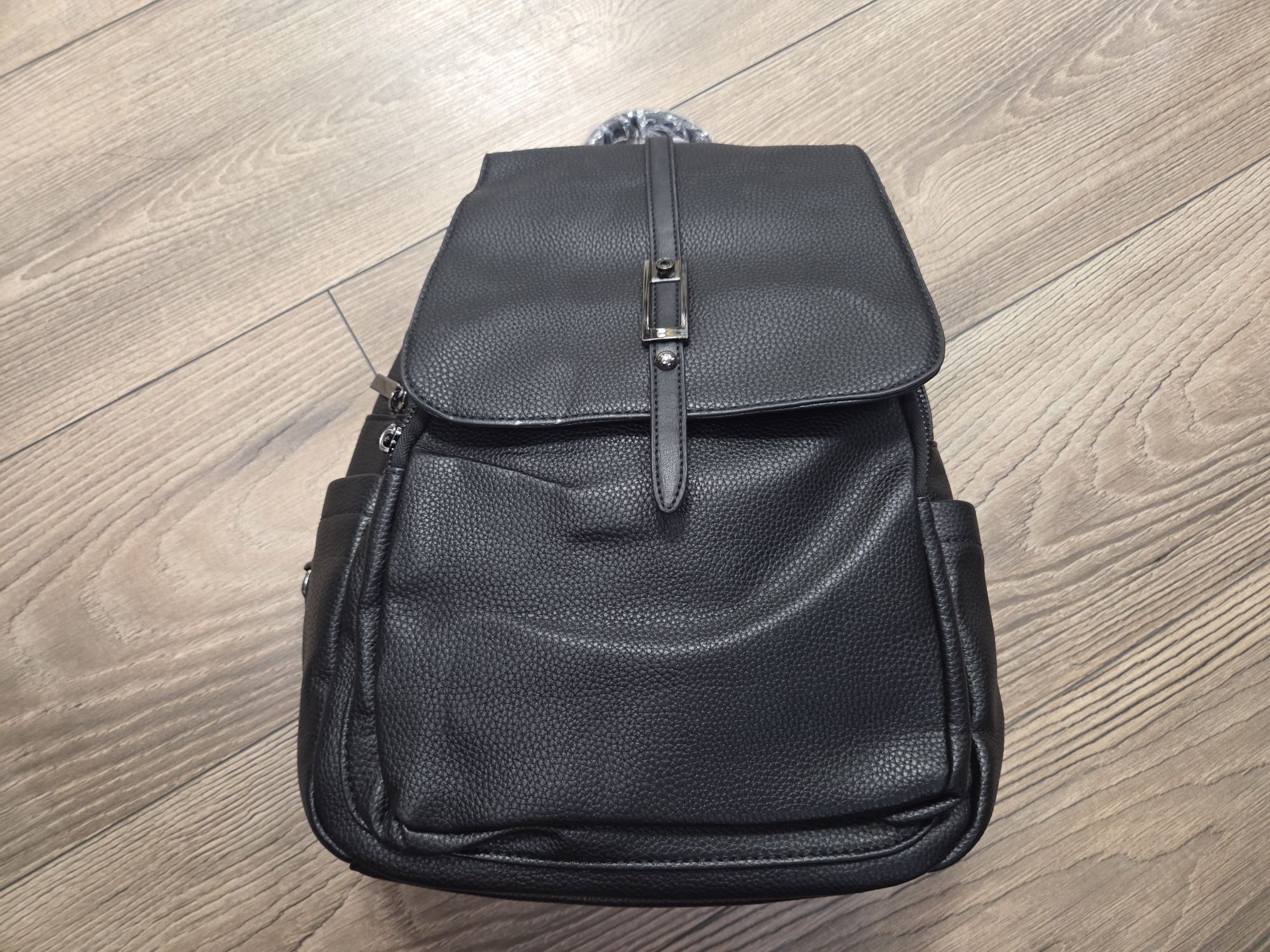 Női divat hátizsák MC793 black