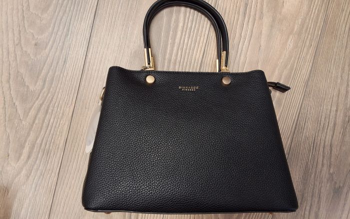 Női divat táska DRM826-6 fekete large