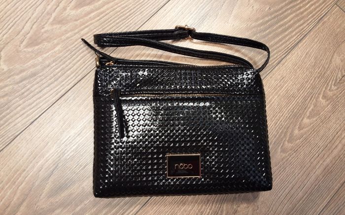 Válltáska, crossover jellegű test táska BAG5791-M20 fekete struktúr large