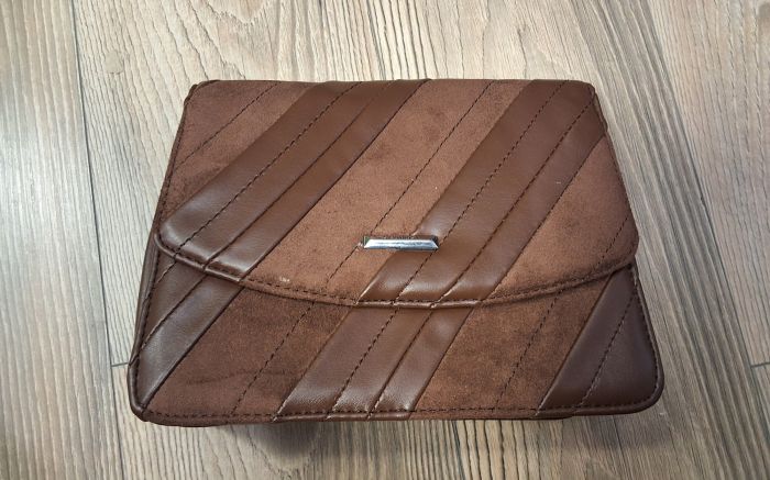 Válltáska, crossover jellegű test táska SR25-355J coffee large