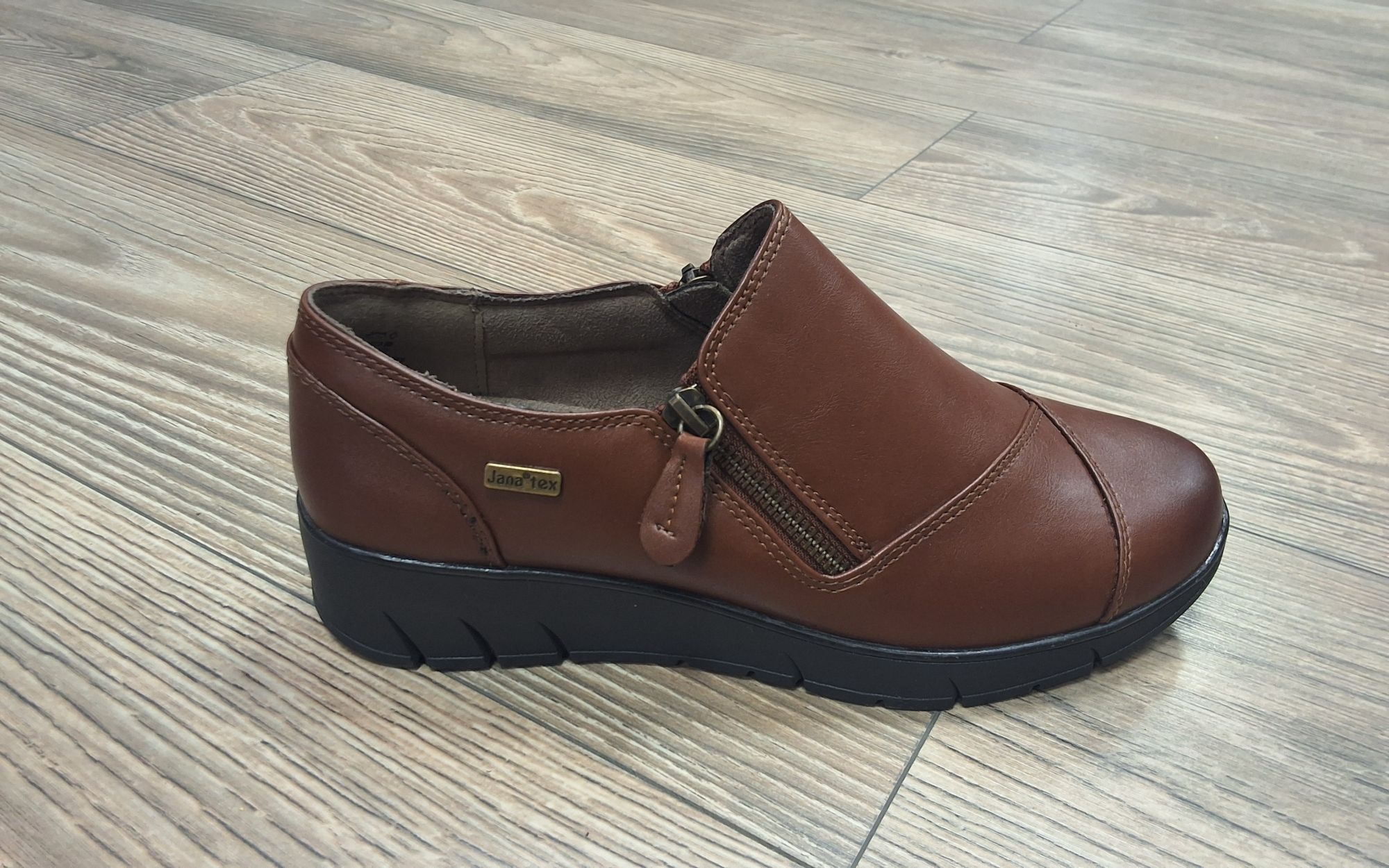 Jana cipő 8-24660-29 305 Cognac