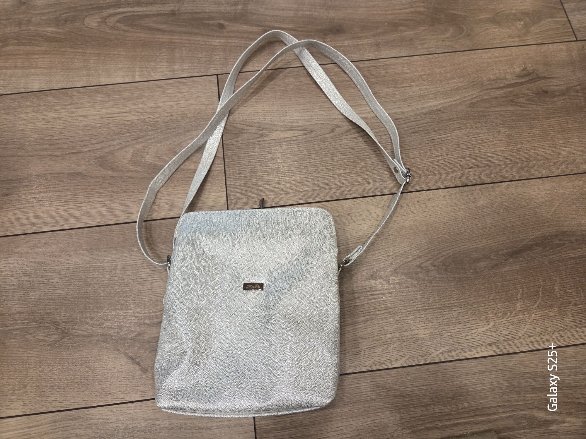 crossover jellegű test táska ZVN22004 Ezüst-Rimini