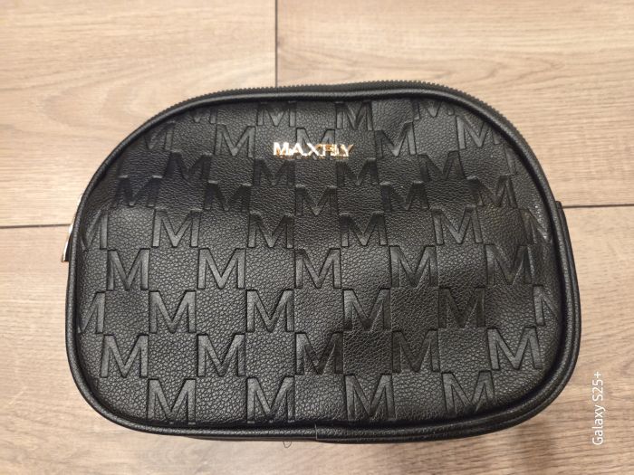 crossover jellegű test táska M2210 fekete large