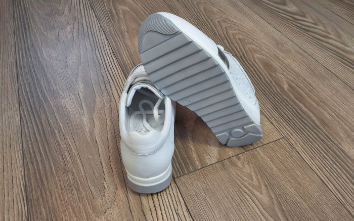 Női bőr félcipő 082 7719 fehér-ezüst large