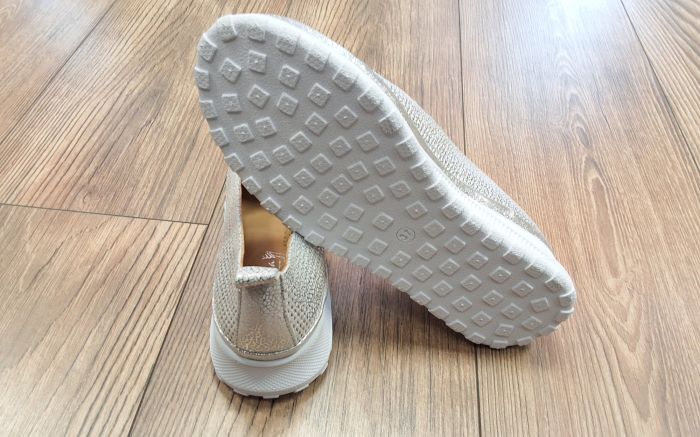 Lyukacsos női bőr félcipő 151 140-T015 ezüst  large