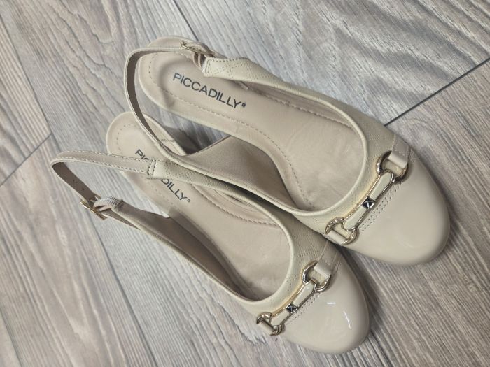 PICCADILLY elegáns női szling 110189-15 bézs large