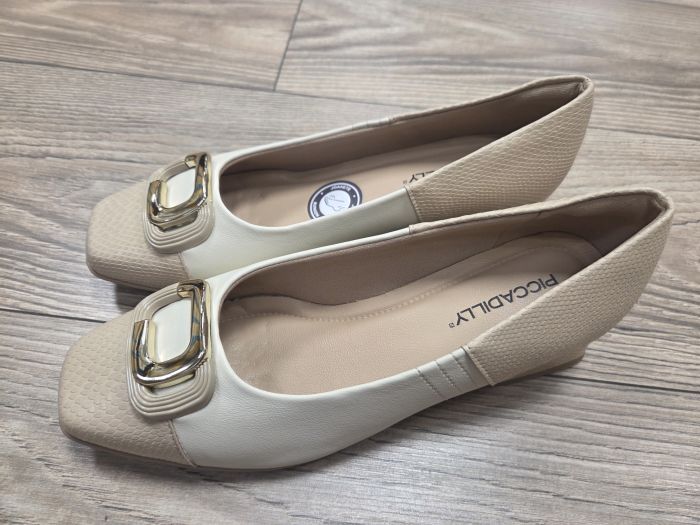 PICCADILLY elegáns női félcipő 160105-3 bézs large