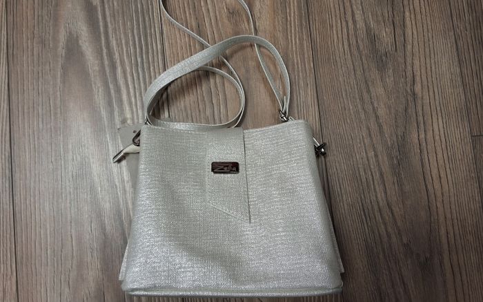 Válltáska, crossover jellegű test táska zvn2105 pezsgő large