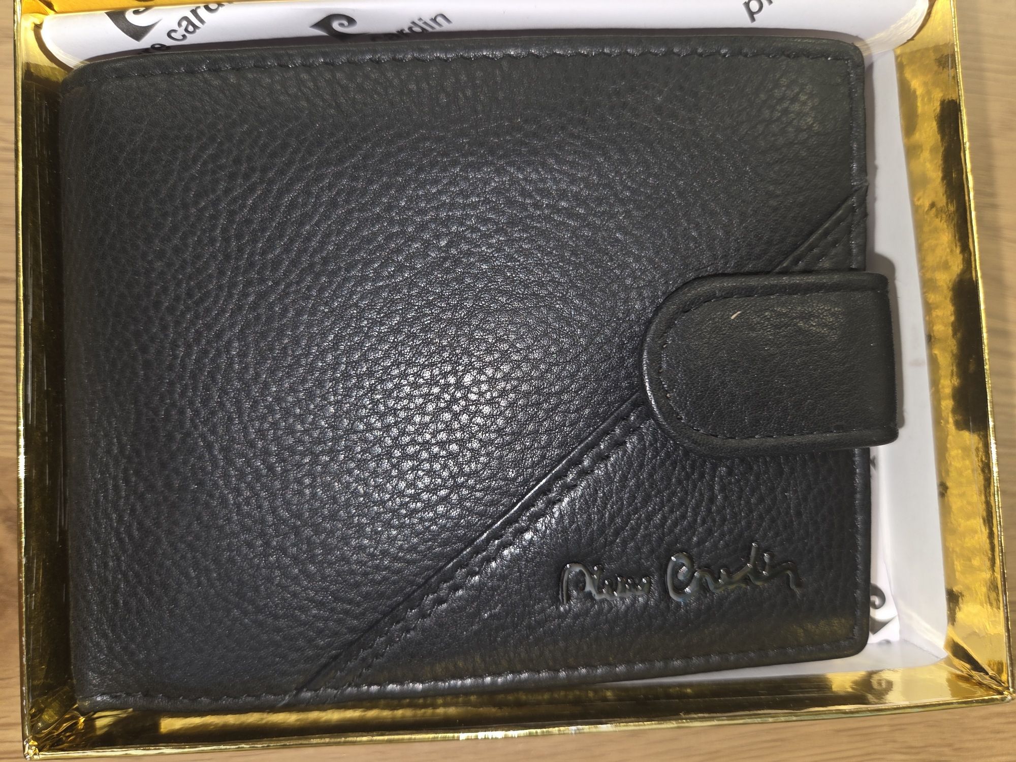 Bőr pénztárca 8806A NERO