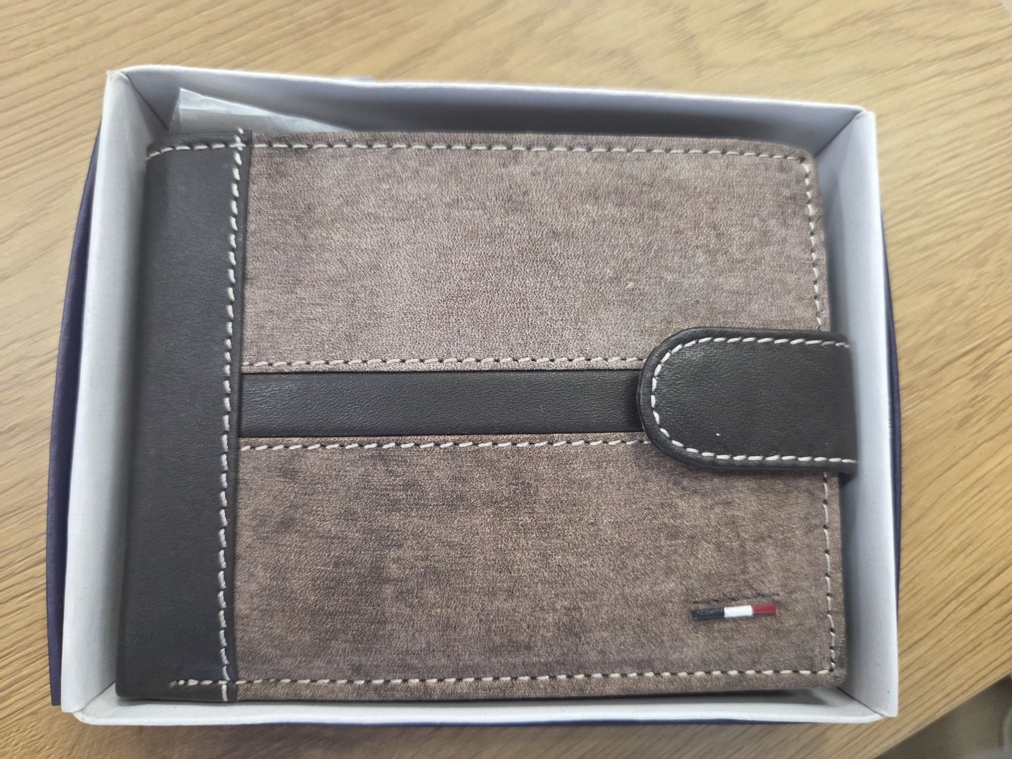 Bőr pénztárca LEF-9187 BROWN