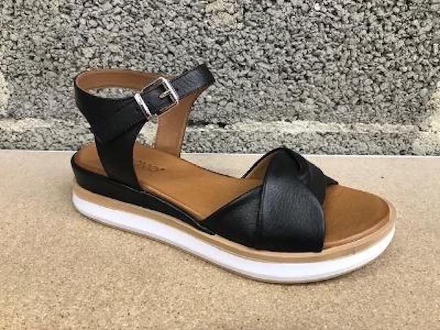 INUOVO női nyári szandál 5IN 113017 BLACK
