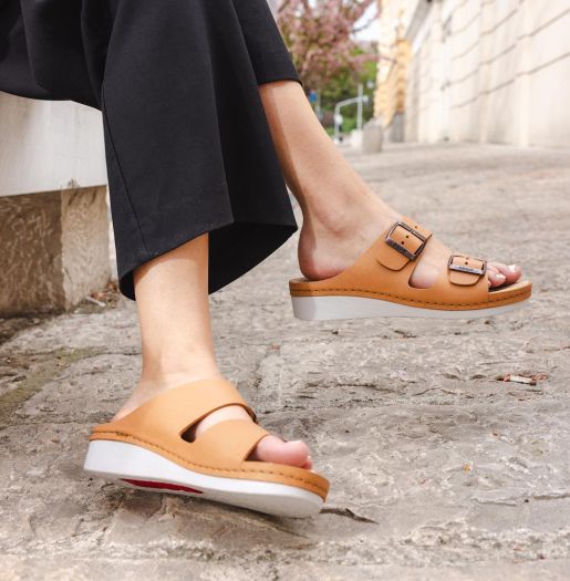  LEON Comfort női bőr papucs 5012 barna orlando large