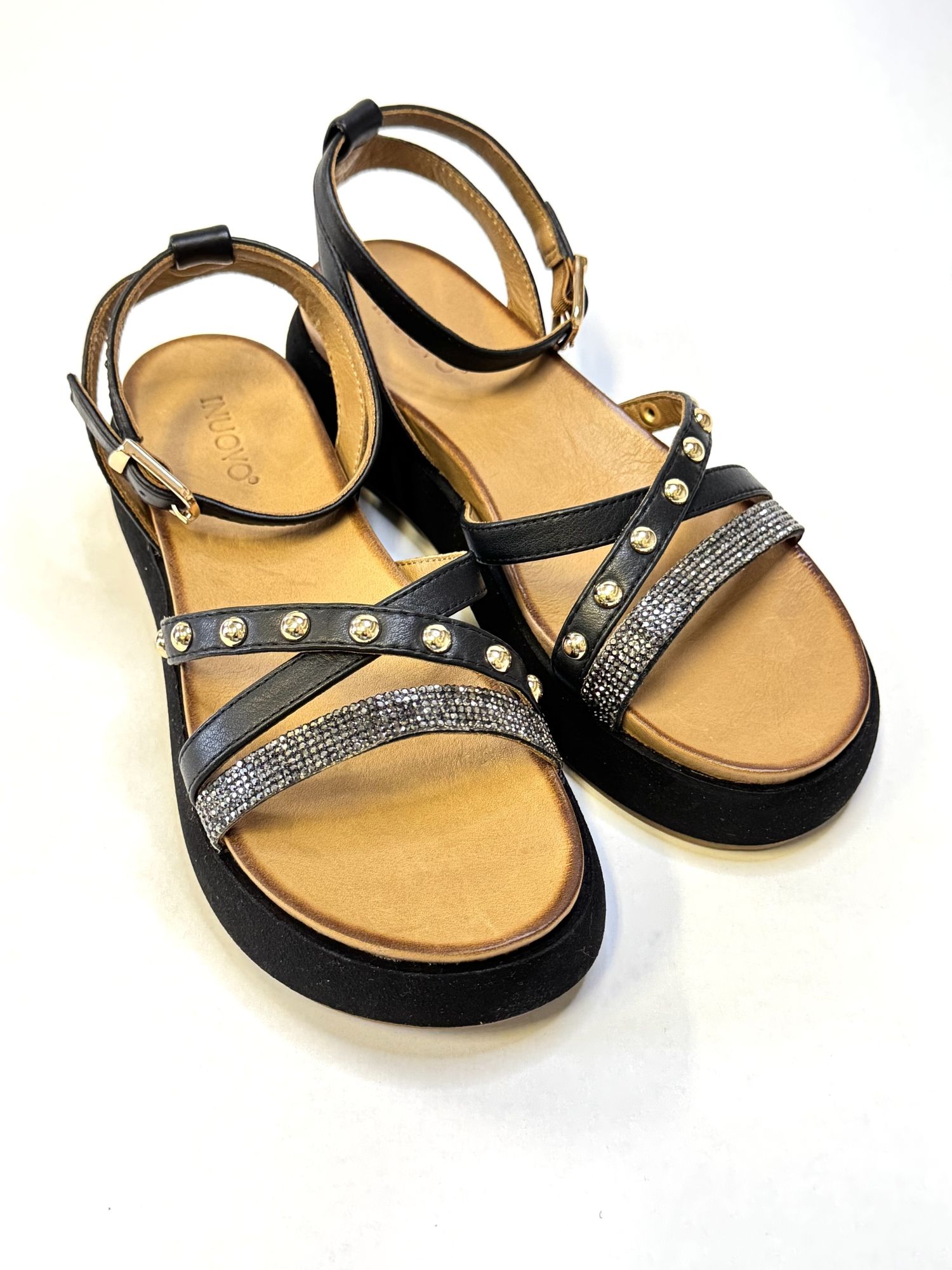 INUOVO női nyári szandál 5IN A96052 BLACK