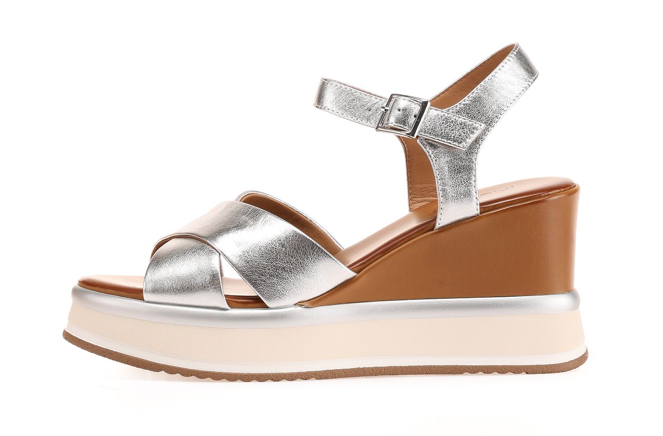 INUOVO női nyári szandál 5IN B37003 SILVER