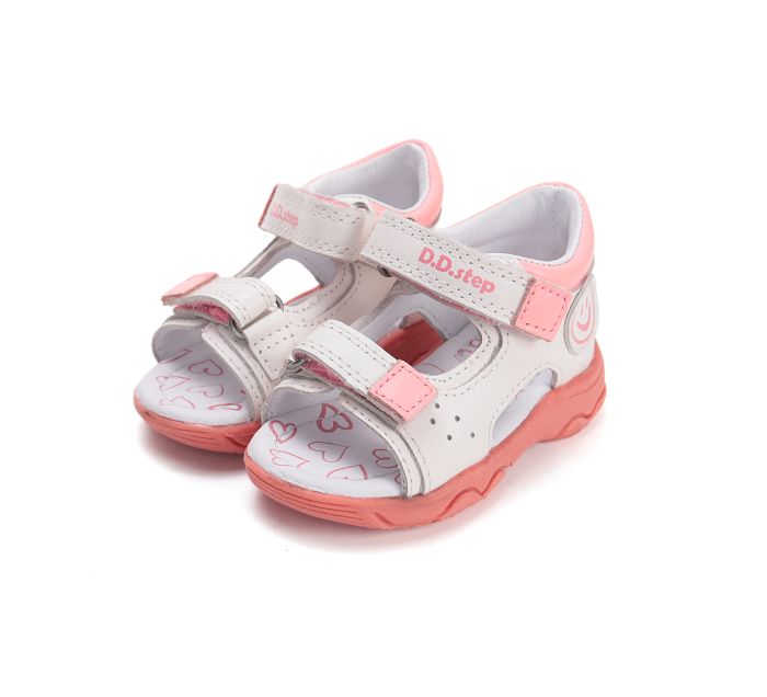 D.D.step szandál G064-61554CM White 26-31 méretben large