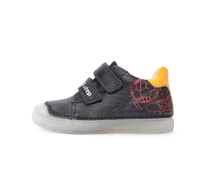 D.D.step S049-61886M 25-30 méretben large