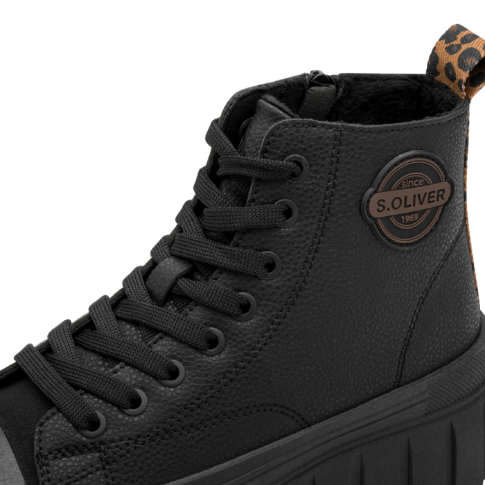 S.Oliver magasszárú cipő 5-25200-45 007 Black Uni large