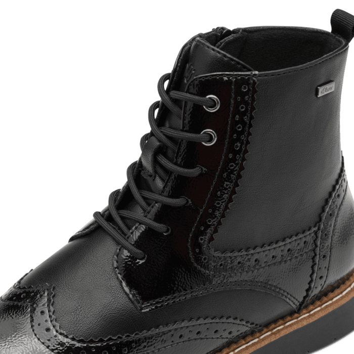 S.Oliver bakancs 5-25255-43-098 Black Comb large