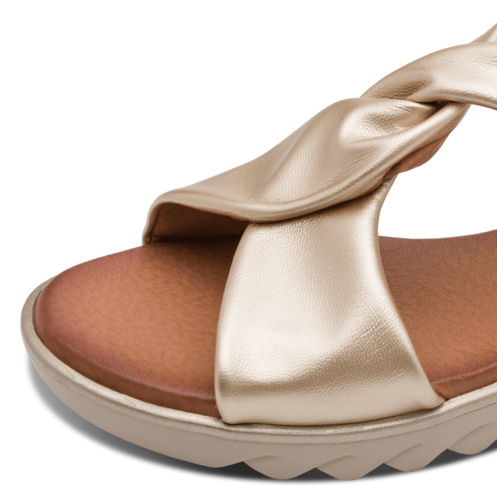 Jana szandál 8-28276-46 940 Gold large