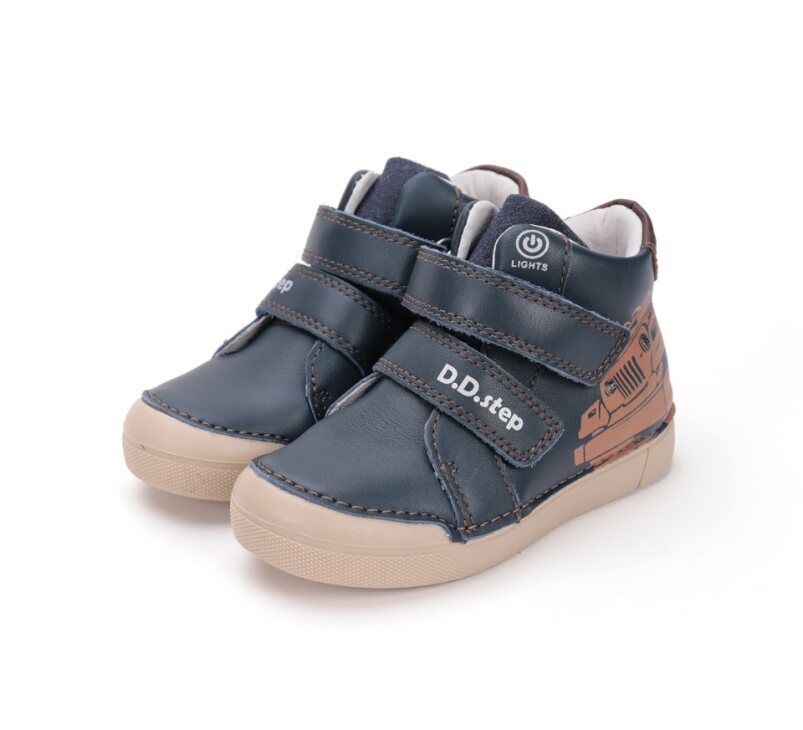 D.D.Step bőr félcipő S068-52151AM Royal Blue 25-30 méretben